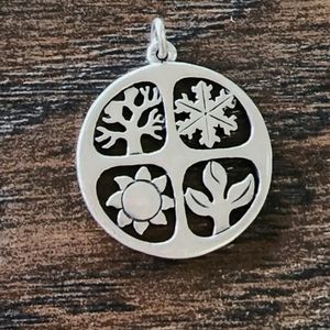 Retired James Avery Four Seasons Pendant 🥰